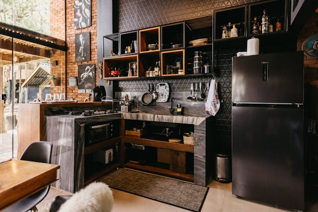 save-money-not-hassle-how-to-furnish-your-home-on-a-budget